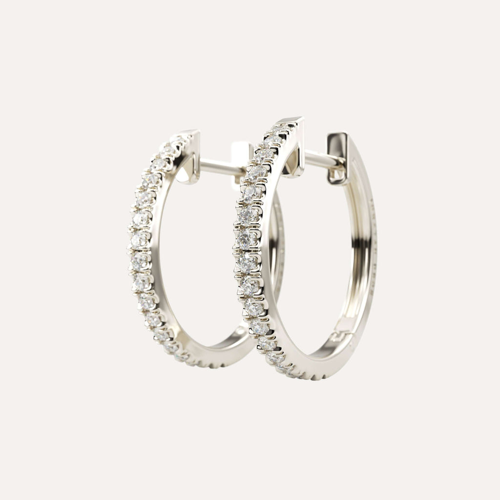 Klassiske hoops i 18 karat hvidguld fra Jonatan dror
