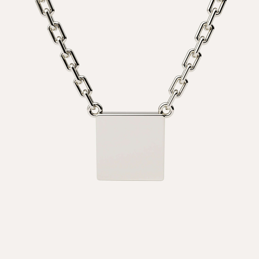 Halskæde i 14 karat hvidguld med princesseslebet diamant