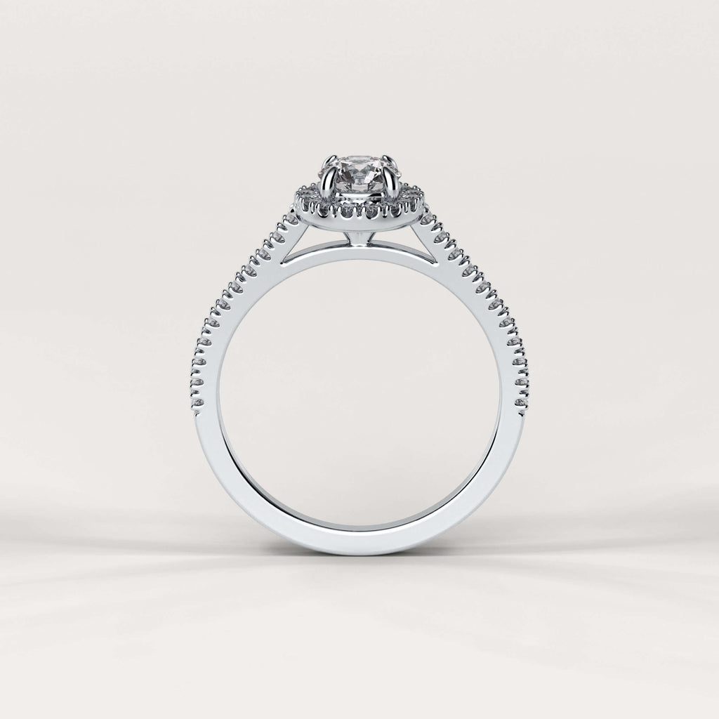 forlovelsesring i platin med diamanter