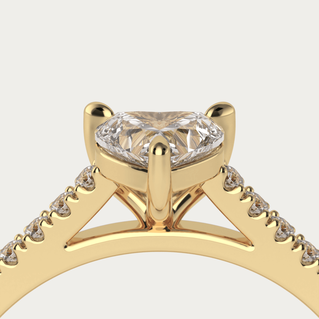 Forlovelsesring med hjerteformet diamant i 18 karat guld med GIA certifikat