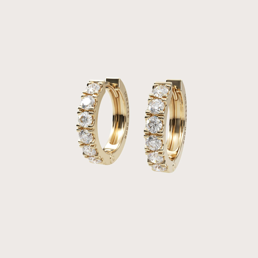 Luxury Hoops i 14 karat guld med brillantslebne diamanter fra jonatan dror