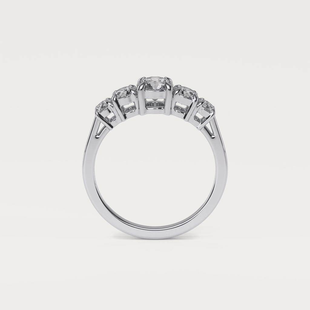 Forlovelsesring med 5 brillantslebne diamanter fra Jonatan Dror