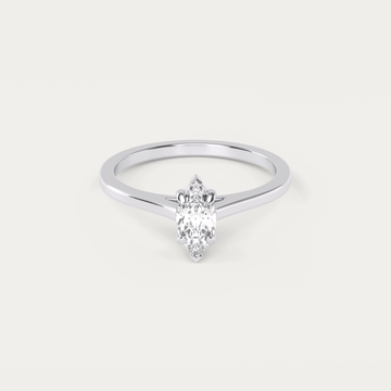 marquise slebet diamantring som fremstilles i platin